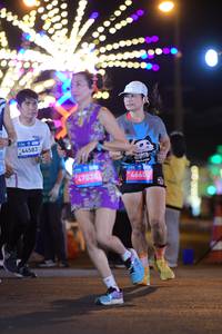 BIB: 44583, 47038, 0997
                            <button type="button" onclick="openModal(23067098)" class="btn btn-primary btn-sm float-right btn-popup" data-toggle="modal" data-target=".modal-high-quality">
                        <i class="fas fa-shopping-cart"></i> Add to Cart
                    </button>
                                            <button type="button" onclick="isThisMe(23067098, true)" class="btn btn-success btn-sm float-right btn-popup btn-isme hidden" data-toggle="tooltip" data-placement="bottom" title="นี่คือรูปของคุณใช่ไหม คลิกที่นี่เพื่อเอาเข้าอัลบั้ม">
                        <i class="fas fa-plus"></i> Add to album
                    </button>
                    <button type="button" onclick="isThisMe(23067098, false)" class="btn btn-warning btn-sm float-right btn-popup btn-isnotme hidden">
                        <i class="fas fa-ban"></i> Remove from album
                    </button>